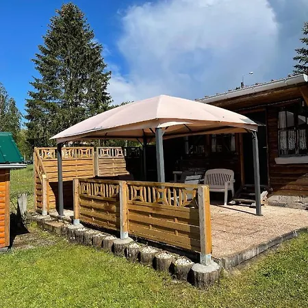 Chalet Au Calme Avec Vu Sur Le !!! *